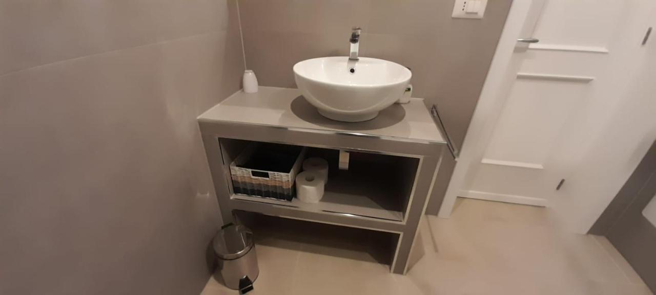 Casa Vacanze Laura S/C Lecce Zewnętrze zdjęcie