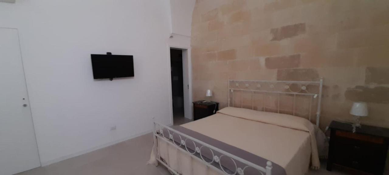 Casa Vacanze Laura S/C Lecce Zewnętrze zdjęcie